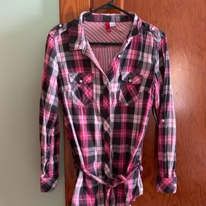 Pink plaid button up shirt